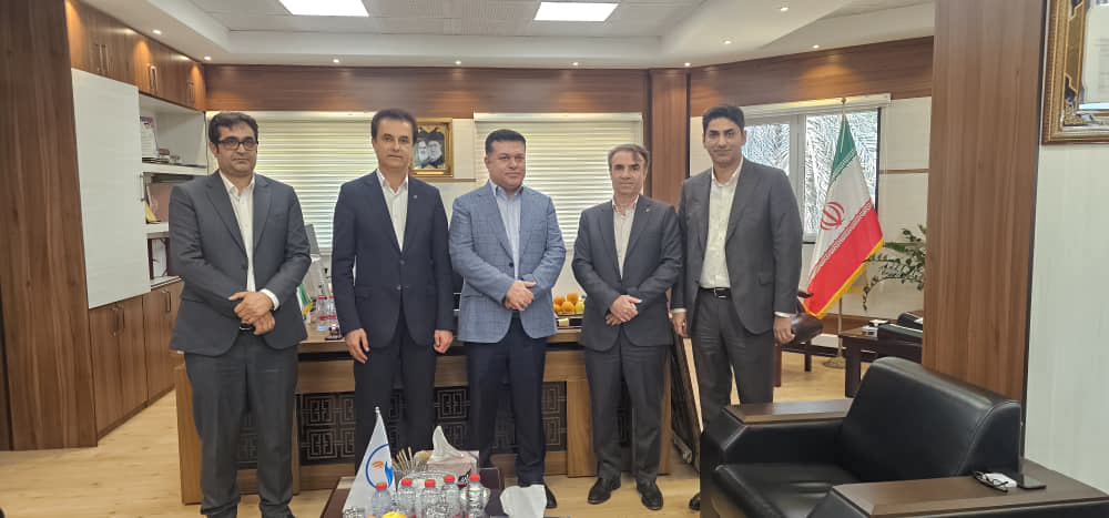 دیدار مدیران کارگزاری با مدیر امور شعب بانک رفاه استان هرمزگان و بازدید از شرکت پالایش نفت بندرعباس