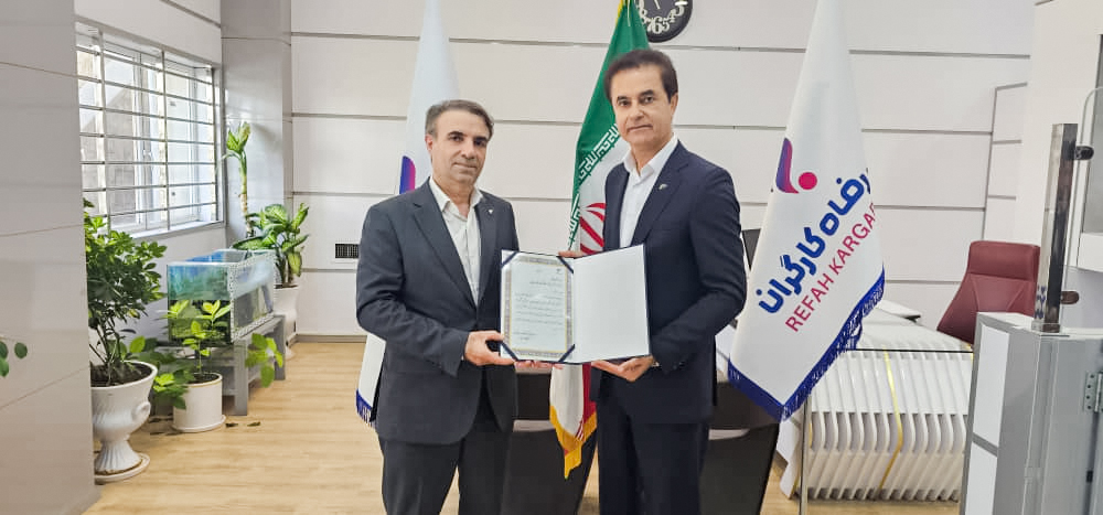 دیدار مدیران کارگزاری با مدیر امور شعب بانک رفاه استان هرمزگان و بازدید از شرکت پالایش نفت بندرعباس