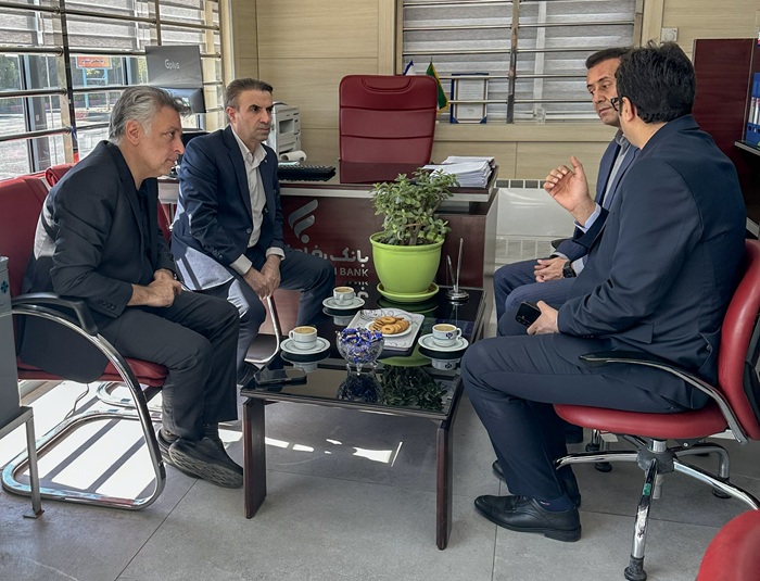 بازدید کارگزاری رفاه از پالایش نفت شازند